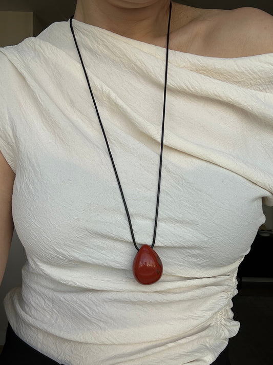 The Restoration Ritual: Why Healing Crystal Necklaces are 2026’s Top Symbols of Divine Grace Stellar Whispers