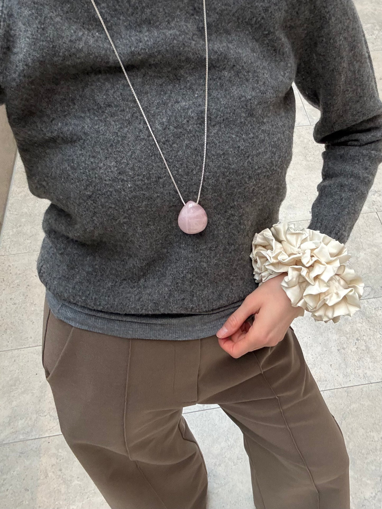 Lumi Pendant Necklace Rose Quartz Gold Stellar Whispers